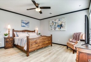 3 habitaciones, tabla de planchar con plancha y wifi gratis 