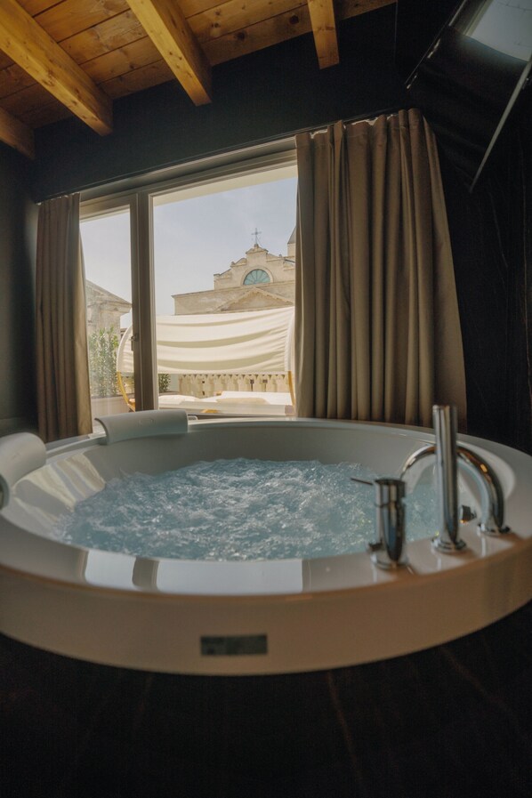 Luxury-Suite, 1 King-Bett, Stadtblick | Ausblick vom Zimmer