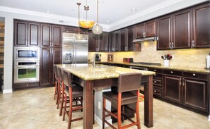 Private kitchen - Beach City Luxury 2 (Carlsbad)