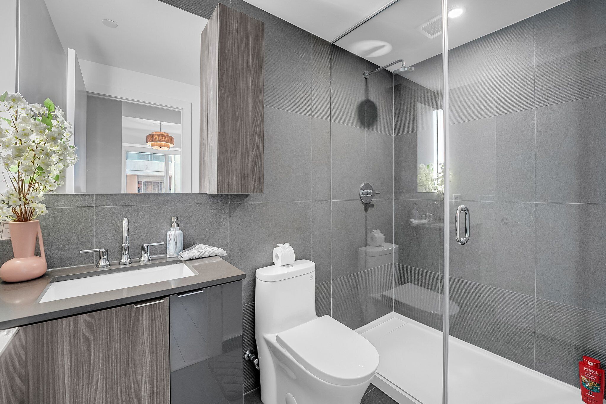 Suite Eksekutif | Kamar mandi | Kombinasi shower/bathtub, pengering rambut,  dan handuk