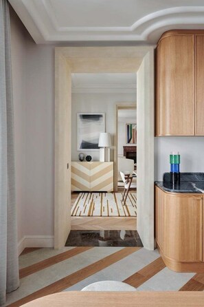 Interior - The Jewel - Luxury -Champs-Elysées Golden Triangle (Paris)