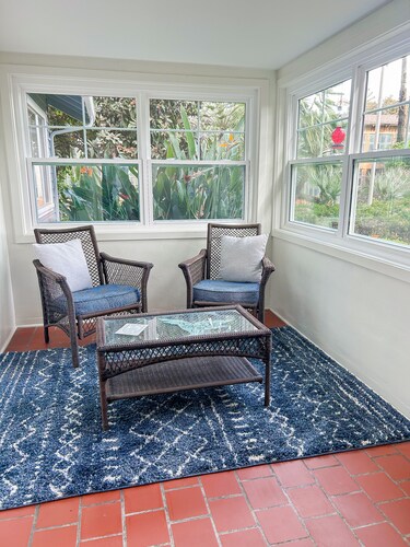 Charming 3-bedroom cottage with AC and WiFi close to Sequoia Entrance