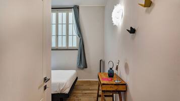 Apartment, Blick auf den Innenhof | Ausblick vom Zimmer