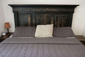 3 quartos, ferros/tábuas de passar roupa, Wi-Fi, roupa de cama