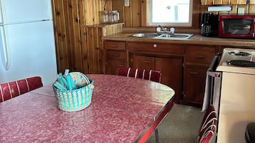 Microwave, oven, coffee/tea maker, cookware/dishes/utensils