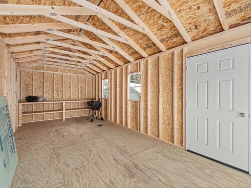 House perfectly located for your next trip to the U.P.  Michigan