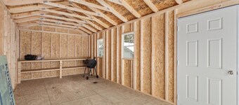 House perfectly located for your next trip to the U.P.  Michigan