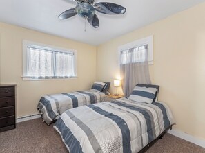 3 chambres, accès au Wi-Fi (inclus), literie fournie