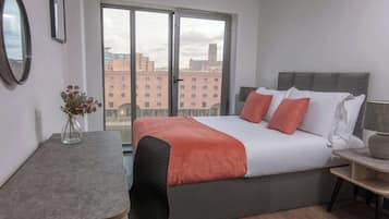 Superior Apartment, 1 Single Bed, Non Smoking, Kitchen (Walk-in Shower)