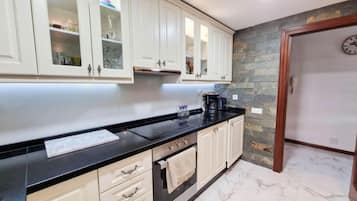Apartment | Eigene Küche