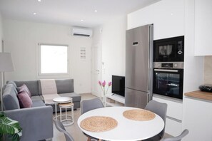 Living area - Family Room with Terrace 1 (Korissia)