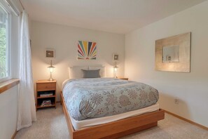 House (3 Bedrooms) | Interior - Bella Sol by Avantstay Ocean Views + Game Room (Manzanita)