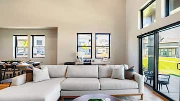 House (4 Bedrooms) | Bahagian dalam