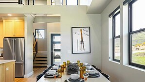 Rumah (4 Bedrooms) | Interior