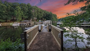 Interior - Lakefront Retreat With Private Dock, Pool, Game Room Sleeps 18 (Mooresville)