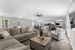 Hus (Multiple Bedrooms) | Interiör