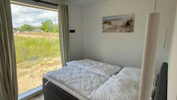 2 bedrooms, free WiFi