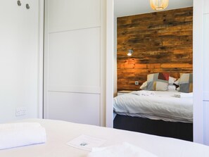 1 chambre, Wi-Fi gratuit, draps fournis