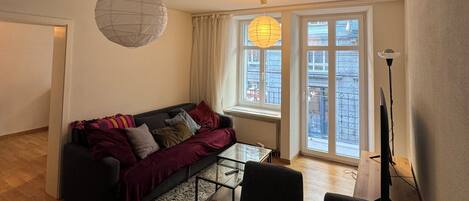 スマートテレビ、PC モニター