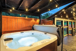 Bain à remous extérieur