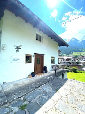 Chalet | Enceinte de lâhĂ©bergement