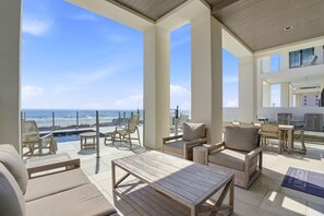 Casa, várias camas (Searenity at Eleanor Beach) | Opções para refeição ao ar livre