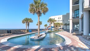 Apartamento, varias camas (The Oasis at Orange Beach 609 (Phoeni) | Piscina | Una piscina al aire libre