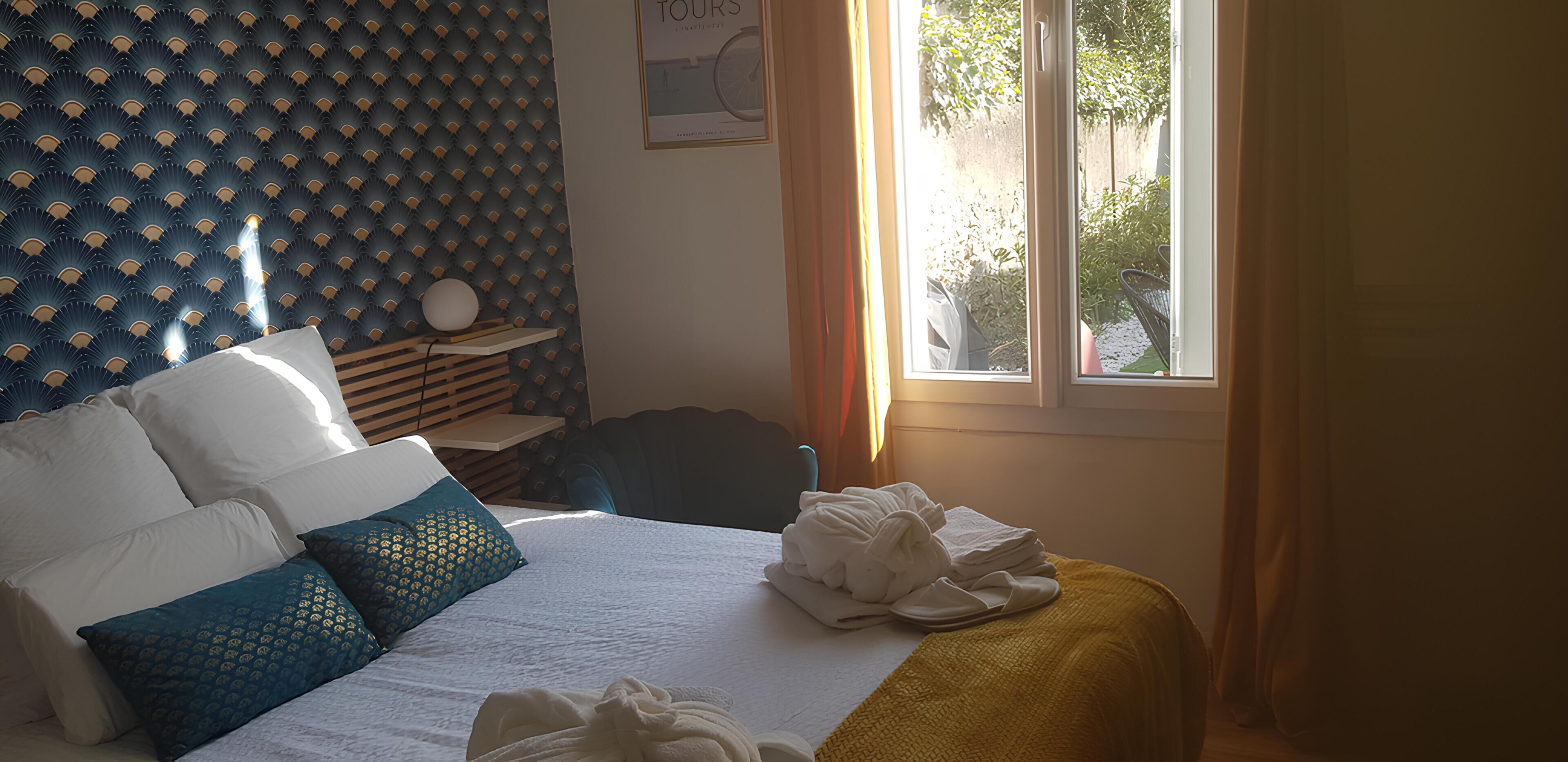 1 bedroom, desk, iron/ironing board, travel cot