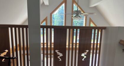 The perfect basecamp haven begins with location. Secluded 3 bedroom 2 bath.