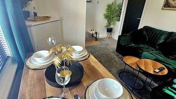 House | Dining
