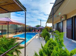A heated pool - Villa Marica - Five bedroom Villa with Private Pool (Kastel Stari)