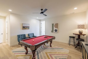 Spielezimmer