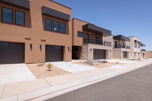 Townhome, Multiple Beds (Hillcrest Poolside Retreat) | Exterior