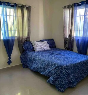 3 bedrooms, WiFi, bed sheets