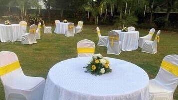 Espace banquet en plein air