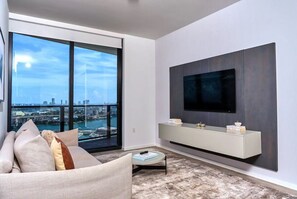 Smart TV - Cozy 1-bedroom apartment in brilliant Miami with fitness room, WiFi (Miami)