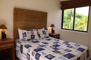 Familievilla, bakgårdsutsikt | 4 soverom, strykejern/-brett og wi-fi (inkludert)