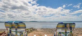 Upper Chesapeake Bay 5 bedroom, 3 bath, Hot Tub, Waterfront