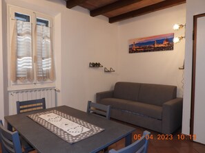 Dining - Apartament Antico Fiorino (Firenze)