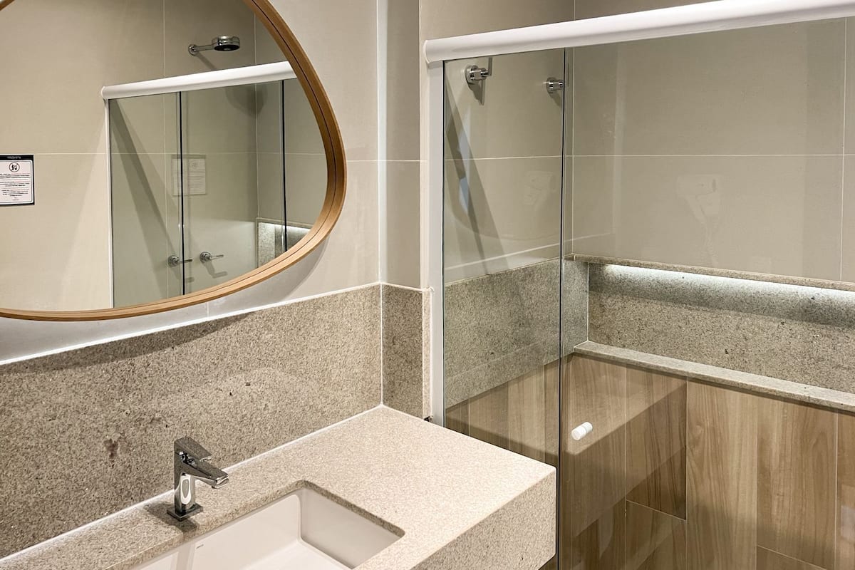 Doppia Premium, vista mare, di fronte alla spiaggia | Biancheria da letto di alta qualità, materassi a doppio strato, minibar