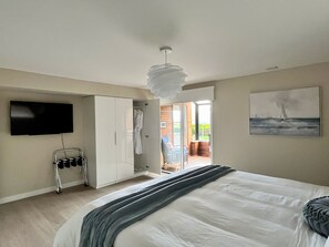 Superior-Zimmer, eigenes Bad, Gartenblick