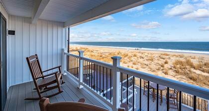 Oceanfront Private Home With Amazing Views