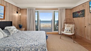 5 bedrooms, desk, iron/ironing board, free WiFi