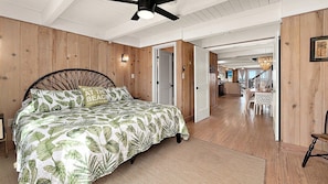 5 bedrooms, desk, iron/ironing board, free WiFi