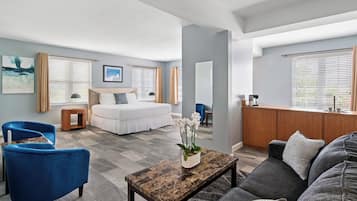 King Suite with Sofa bed - La Flora Building (Self Check-in) | 1 bedroom, individually decorated, individually furnished, free WiFi