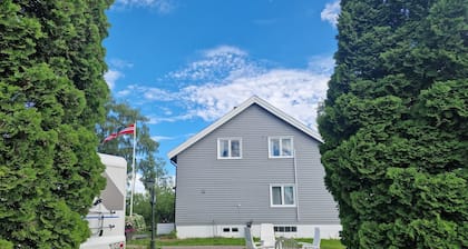 Aadarsh Villa rom 10 min from Oslo Airport