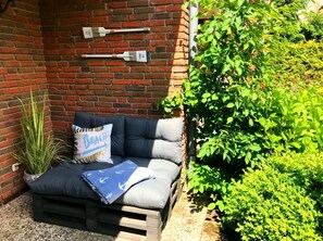 Property grounds - STANMA - Home by the sea / 150 m to the sea / Terrace / Beach chair (Büsumer Deichhausen)