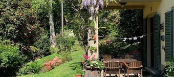 Double Room with Single Beds with Private Bathroom
