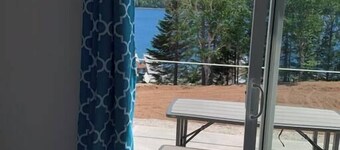 Bliss by da Bay (Suite 2)