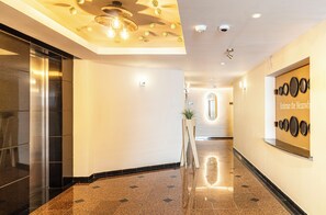 Hallway - Kukun Grand Chapultepec (Mexico City)